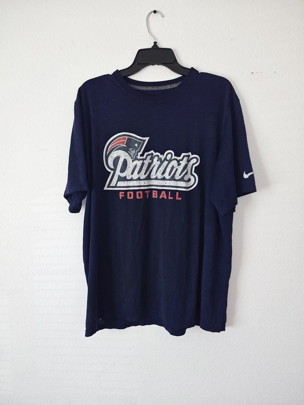 Nike Navy Patriots Football Graphic Tee with Red Accent